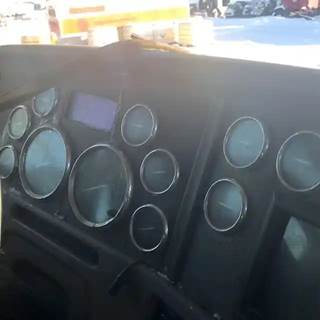 Peterbilt 386 Instrument Panel Cluster