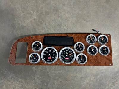 Peterbilt 387 Instrument Panel Cluster