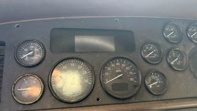 Peterbilt 387 Instrument Panel Cluster