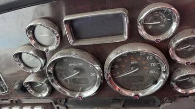 Peterbilt 389 Instrument Panel Cluster