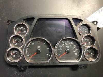 Peterbilt 579 Instrument Panel Cluster