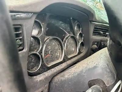 Peterbilt 579 Instrument Panel Cluster