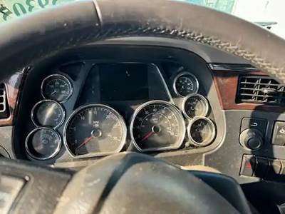 Peterbilt 579 Instrument Panel Cluster