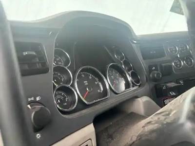 Peterbilt 579 Instrument Panel Cluster