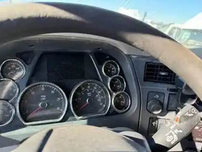 Peterbilt 579 Instrument Panel Cluster