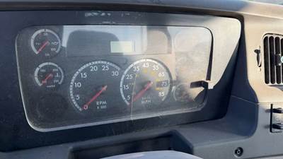 Sterling A9500 Instrument Panel Cluster