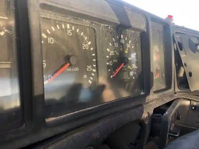 Volvo VHD Instrument Panel Cluster