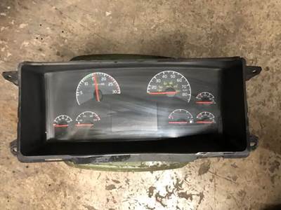 Volvo VNL Instrument Panel Cluster