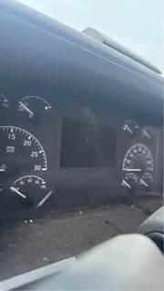 Volvo VNL Instrument Panel Cluster