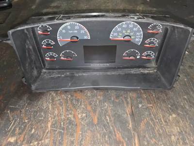 Volvo VNL64T Instrument Panel Cluster