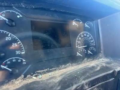 Volvo VNR Instrument Panel Cluster