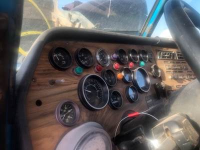 Western Star 4900 Instrument Panel Cluster