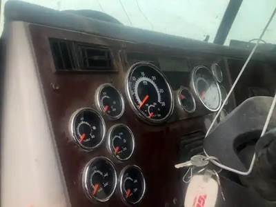 Western Star 5700 Instrument Panel Cluster
