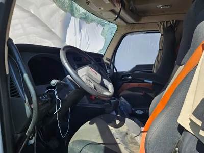 Kenworth T680 Interior Part