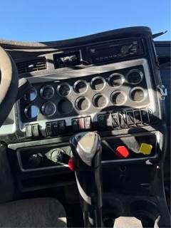 Kenworth T800 Interior Part