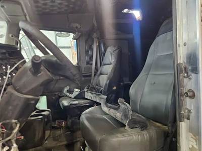 Kenworth W900 Interior Part
