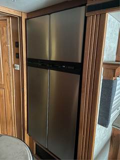 Roadmaster RR8R or RR8S R-Series Raised Rail Interior Part