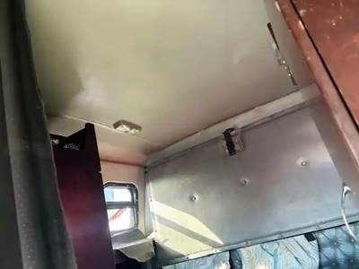 Western Star 5700 Interior Part