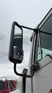 Freightliner Columbia 120 Mirror
