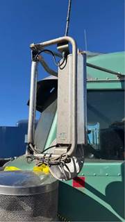 Peterbilt 379 Mirror