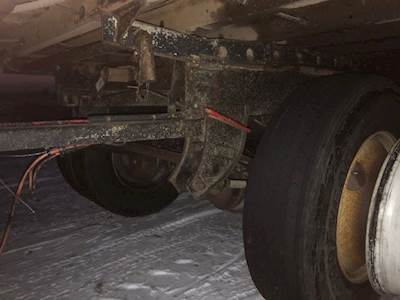 Good Used Hutch 4 Spring Suspension, Pilot Steel Wheels, 22.5 Rubber  ////Notes/