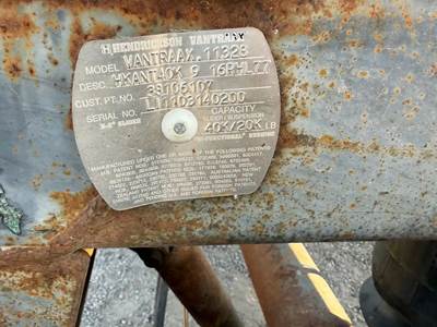 Vantraax Trailer Suspension For Parts.  Axles,Hubs, Air Tank Main Frame Bent