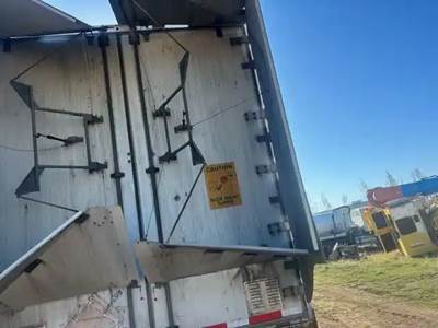 RH Rear Door 2012 Wabash DRY Van