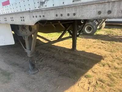 Used Landing Gear 2012 Wabash DRY Van
