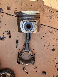 Isuzu 6HK1X Piston / Rod for a 2007 GMC C7500