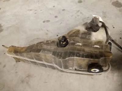 Freightliner Cascadia 113 Radiator Overflow Bottle / Surge Tank