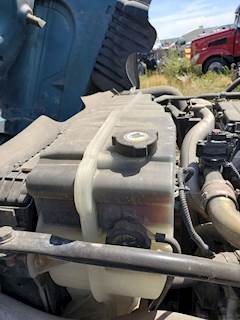 Freightliner Cascadia 125 Radiator Overflow Bottle / Surge Tank
