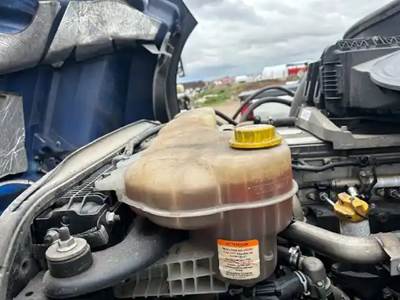 Freightliner Cascadia 126 Radiator Overflow Bottle / Surge Tank
