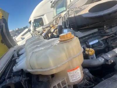 Freightliner Cascadia 126 Radiator Overflow Bottle / Surge Tank