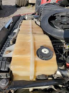 Freightliner Cascadia 132 Radiator Overflow Bottle / Surge Tank