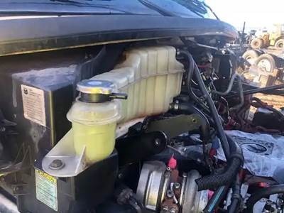 Freightliner M2 106 Radiator Overflow Bottle / Surge Tank