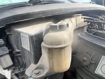 Freightliner M2 106 Radiator Overflow Bottle / Surge Tank