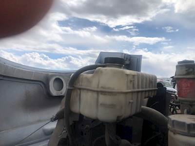 GMC C7500 Radiator Overflow Bottle / Surge Tank