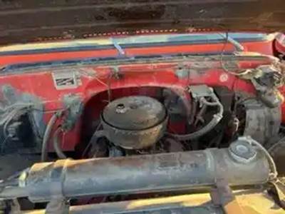 GM/Chev (HD) 6500 Radiator Overflow Bottle / Surge Tank