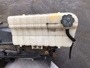 GM/Chev (HD) C7500 Radiator Overflow Bottle / Surge Tank
