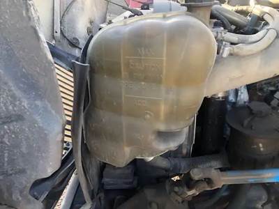 International 4300 Radiator Overflow Bottle / Surge Tank