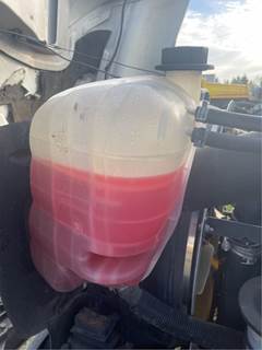 International 4400 Radiator Overflow Bottle / Surge Tank