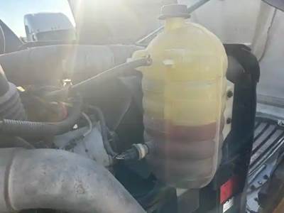 International 8600 Radiator Overflow Bottle / Surge Tank