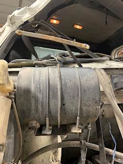 International 9100 Radiator Overflow Bottle / Surge Tank