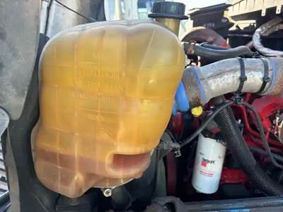 International DuraStar 4300 Radiator Overflow Bottle / Surge Tank