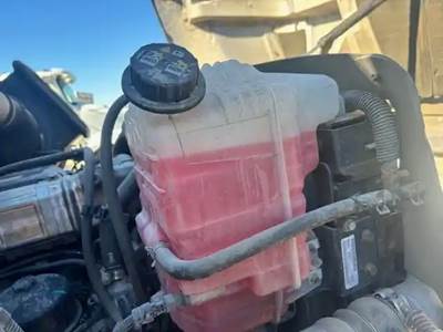 International TranStar 8600 Radiator Overflow Bottle / Surge Tank