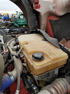 Kenworth T660 Radiator Overflow Bottle / Surge Tank