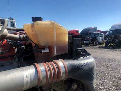 Kenworth T680 Radiator Overflow Bottle / Surge Tank