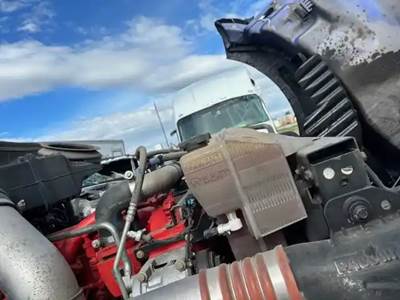 Kenworth T680 Radiator Overflow Bottle / Surge Tank