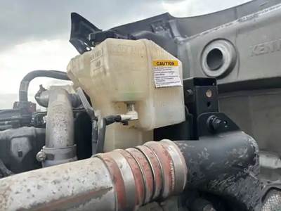 Kenworth T680 Radiator Overflow Bottle / Surge Tank
