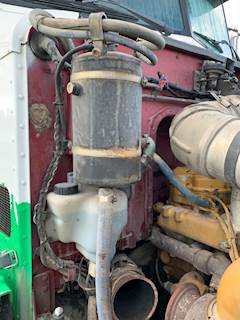 Peterbilt 385 Radiator Overflow Bottle / Surge Tank